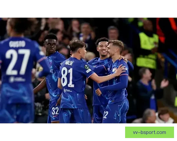 欧协联赛佛罗伦萨三年蝉联半决赛展现稳定实力