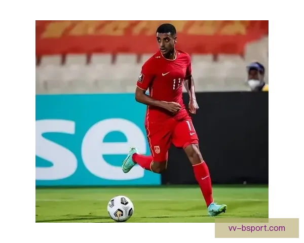 阿兰重返国足未能发挥预期水平引发关注与反思